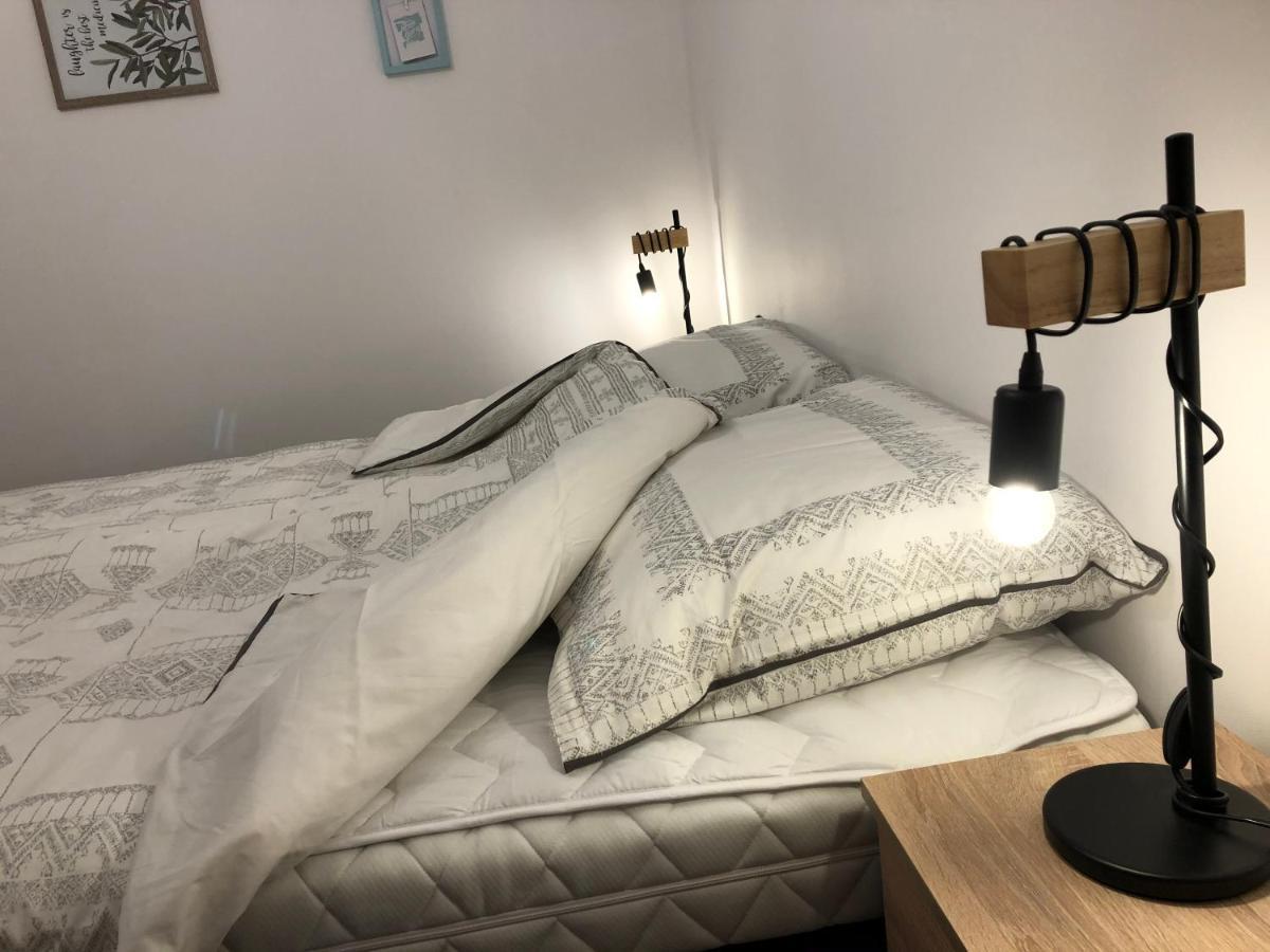 Il-Lak Apartment ปานอนฮัลมา ภายนอก รูปภาพ